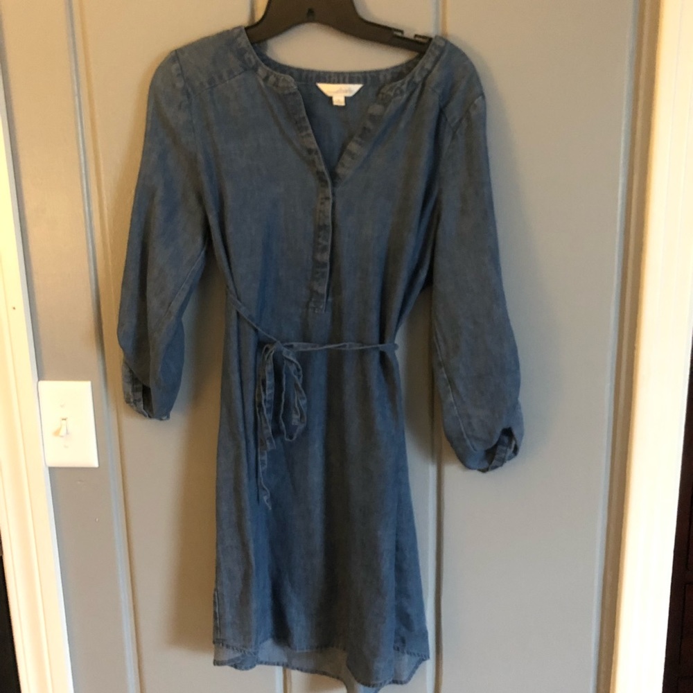 🌼CHARMING CHARLIE DENIM DRESS🌼